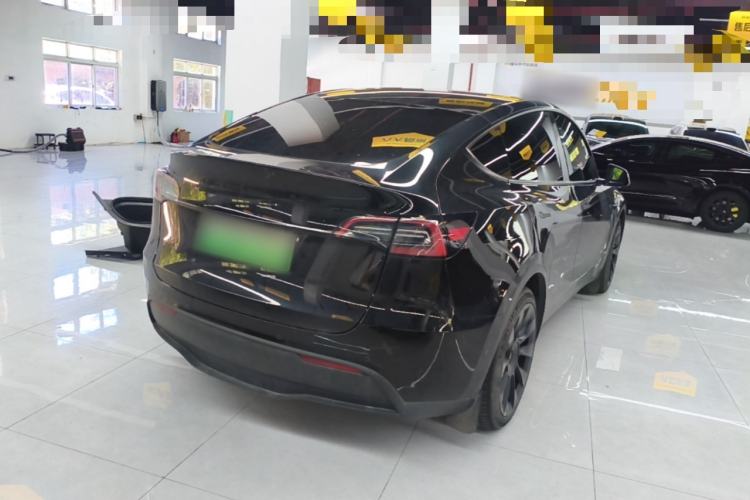Used Tesla Model Y 2022 Rear-Wheel-Drive Version Rear Right 45 Deg