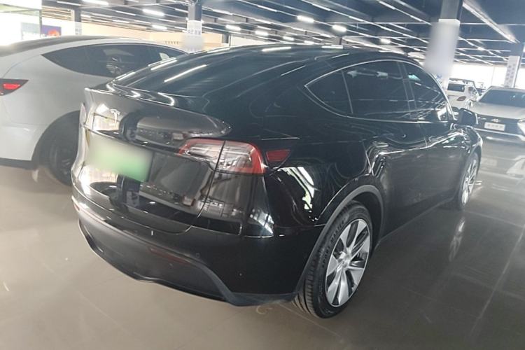 Used Tesla Model Y 2022 Rear-Wheel-Drive Version Rear Right 45 Deg