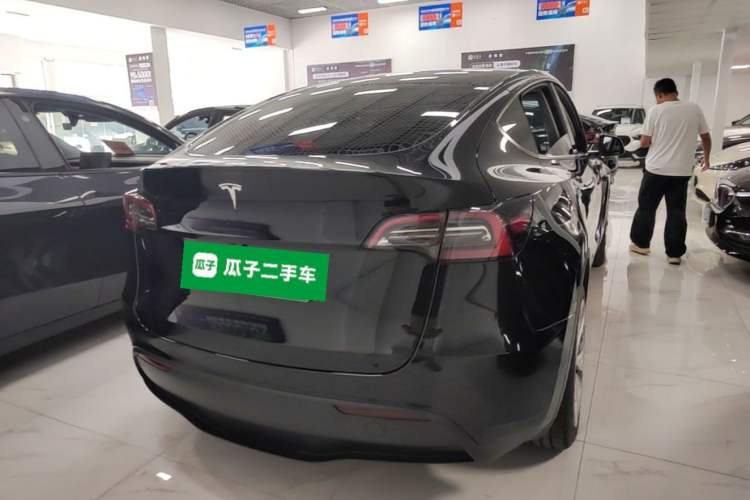 Used Tesla Model Y 2022 Revised Version Long-Range All-Wheel Drive Rear Right 45 Deg