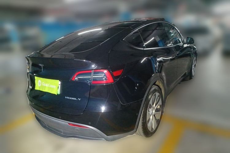 Used Tesla Model Y 2022 Rear-Wheel-Drive Version Rear Right 45 Deg