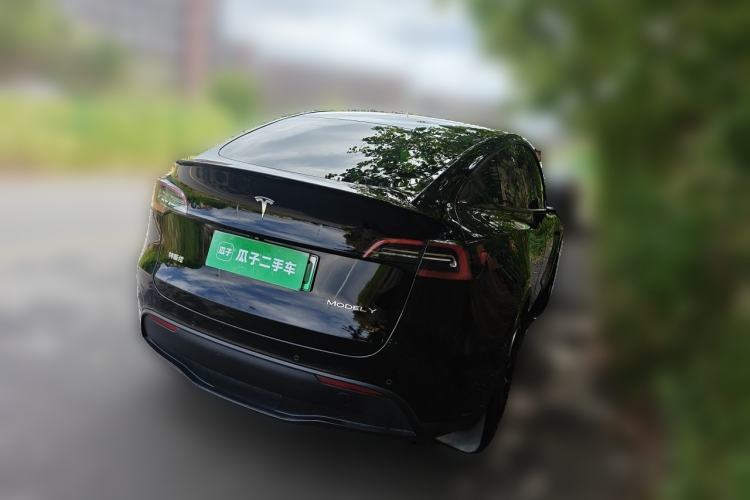 Used Tesla Model Y 2022 Rear-Wheel-Drive Version Rear Right 45 Deg