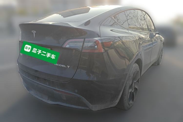 Used Tesla Model Y 2022 Rear-Wheel-Drive Version Rear Right 45 Deg