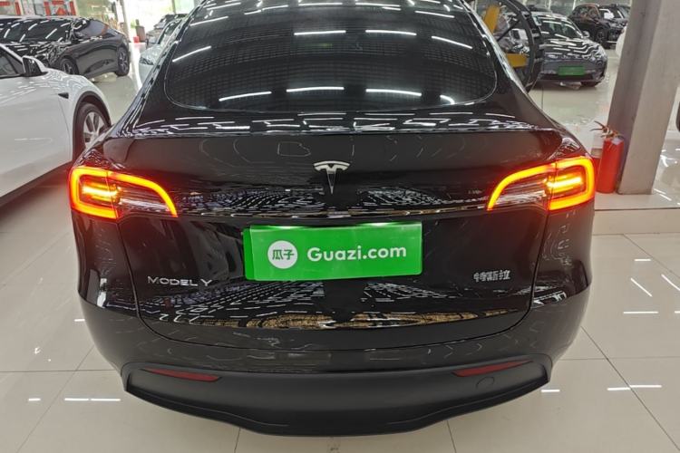 Used Tesla Model Y 2022 Rear-Wheel-Drive Version Rear