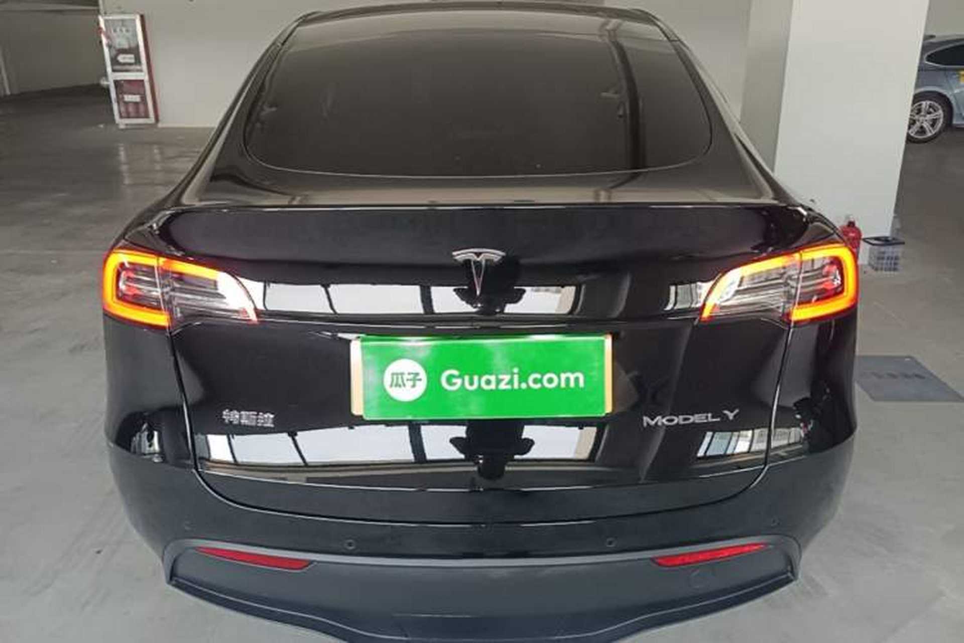 Used Tesla Model Y 2022 Long-Range All-Wheel-Drive Version Rear
