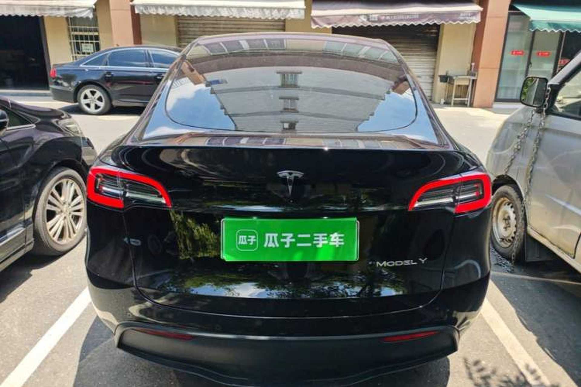 Used Tesla Model Y 2022 Long-Range All-Wheel-Drive Version Rear