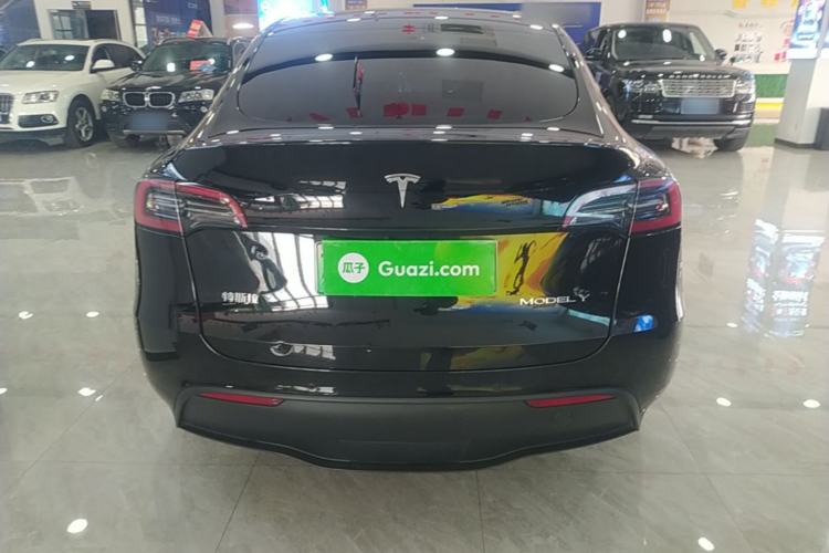 Used Tesla Model Y 2022 Rear-Wheel-Drive Version Rear