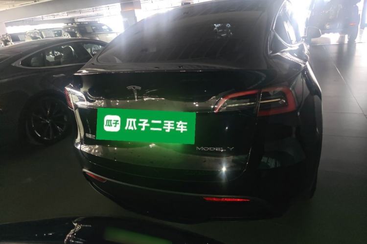 Used Tesla Model Y 2022 Long-Range All-Wheel-Drive Version Rear
