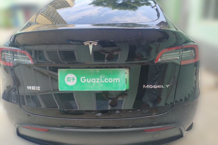 Used Tesla Model Y 2022 Rear-Wheel-Drive Version Rear