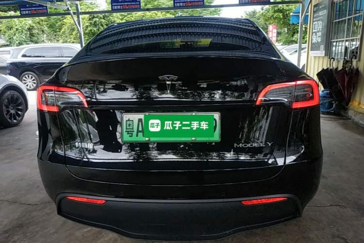 Used Tesla Model Y 2022 Rear-Wheel-Drive Version Rear