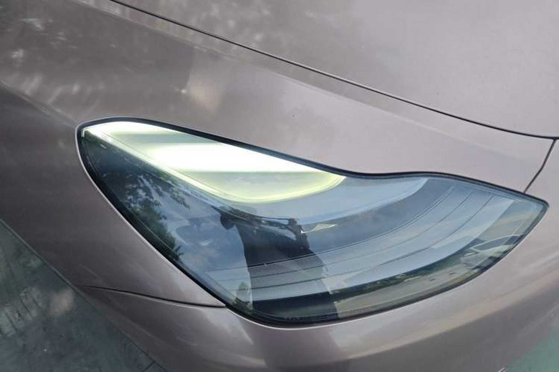 Used Tesla Model Y 2022 Rear-Wheel-Drive Version Right Front Headlight
