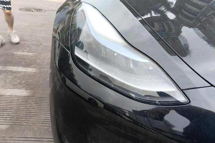 Used Tesla Model Y 2022 Revised Version Rear-Wheel Drive Right Front Headlight