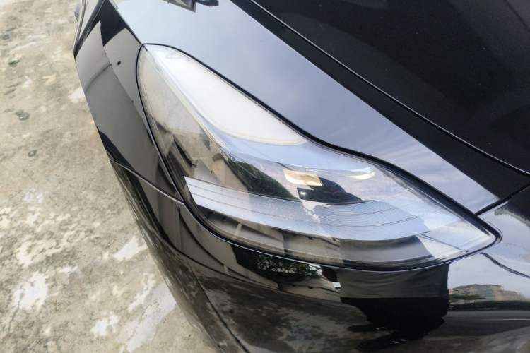 Used Tesla Model Y 2022 Performance High-Performance All-Wheel-Drive Version Right Front Headlight