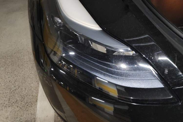 Used Tesla Model Y 2022 Revised Version Rear-Wheel Drive Right Front Headlight