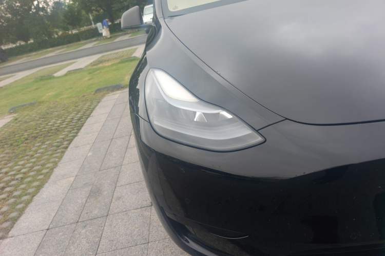 Used Tesla Model Y 2022 Revised Version Rear-Wheel Drive Right Front Headlight