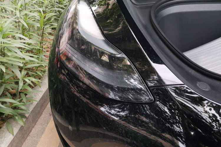 Used Tesla Model Y 2022 Revised Version Rear-Wheel Drive Right Front Headlight