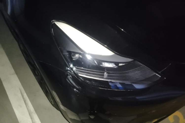 Used Tesla Model Y 2022 Rear-Wheel-Drive Version Right Front Headlight