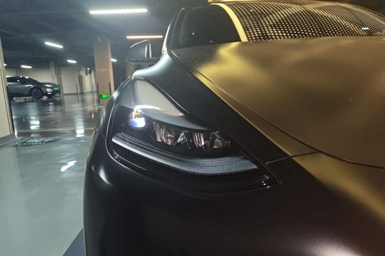 Used Tesla Model Y 2022 Rear-Wheel-Drive Version Right Front Headlight