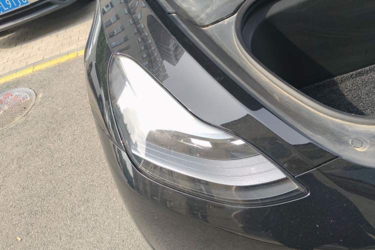 Used Tesla Model Y 2022 Revised Version Rear-Wheel Drive Right Front Headlight