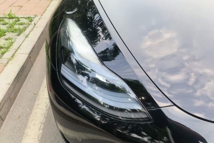 Used Tesla Model Y 2022 Revised Version Rear-Wheel Drive Right Front Headlight