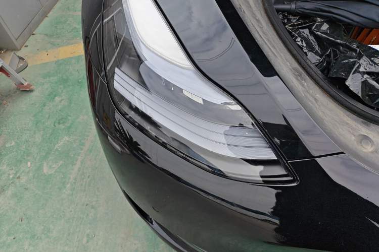 Used Tesla Model Y 2022 Rear-Wheel-Drive Version Right Front Headlight