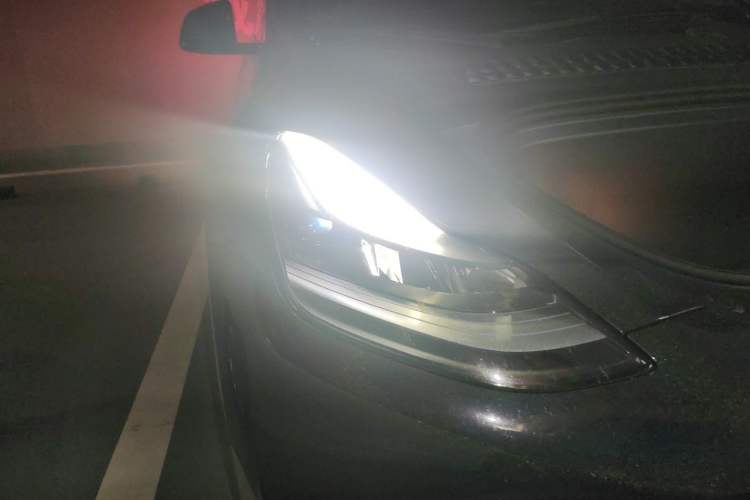Used Tesla Model Y 2022 Revised Version Rear-Wheel Drive Right Front Headlight