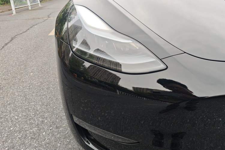Used Tesla Model Y 2022 Performance High-Performance All-Wheel-Drive Version Right Front Headlight