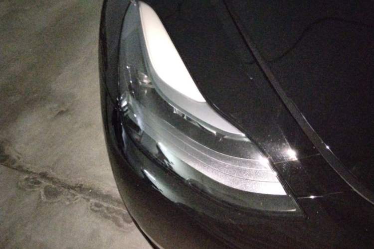 Used Tesla Model Y 2022 Performance High-Performance All-Wheel-Drive Version Right Front Headlight