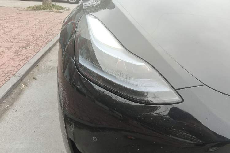 Used Tesla Model Y 2022 Revised Version Rear-Wheel Drive Right Front Headlight