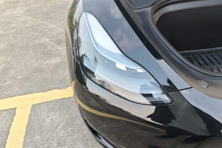 Used Tesla Model Y 2022 Revised Version Rear-Wheel Drive Right Front Headlight