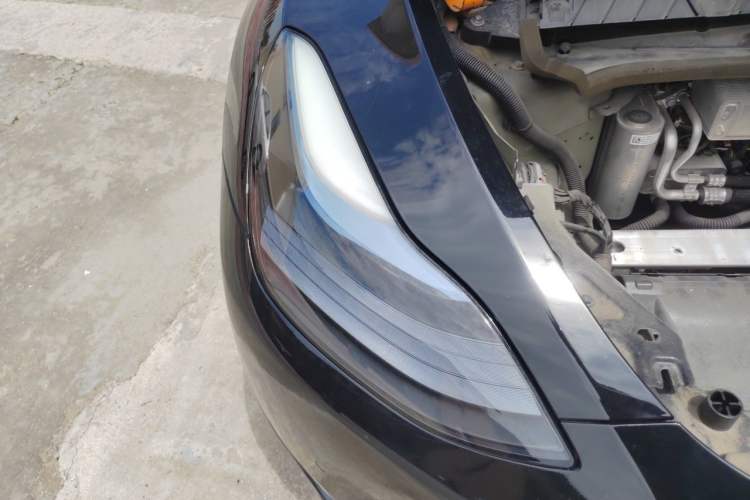 Used Tesla Model Y 2022 Rear-Wheel-Drive Version Right Front Headlight