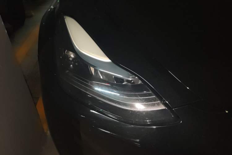 Used Tesla Model Y 2022 Revised Version Rear-Wheel Drive Right Front Headlight
