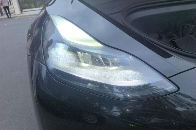 Used Tesla Model Y 2022 Performance High-Performance All-Wheel-Drive Version Right Front Headlight