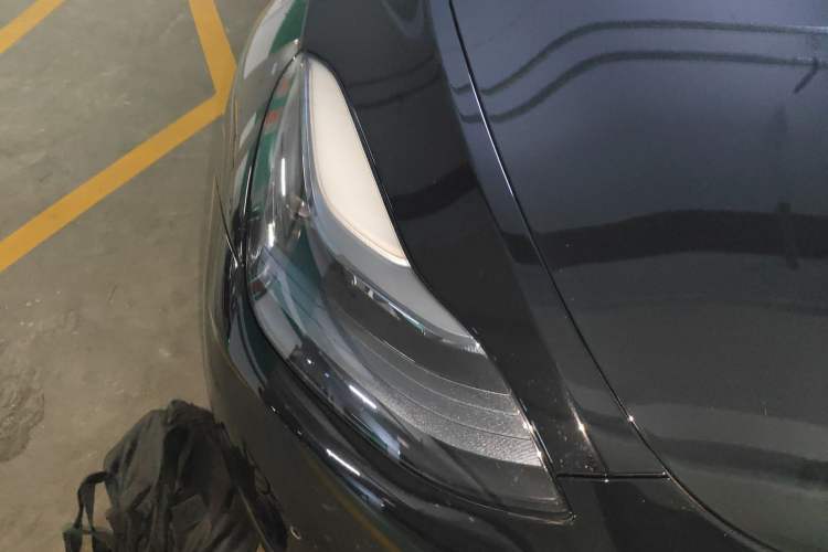 Used Tesla Model Y 2022 Rear-Wheel-Drive Version Right Front Headlight
