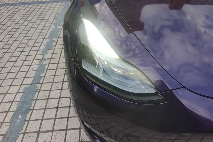 Used Tesla Model Y 2022 Revised Version Long-Range All-Wheel Drive Right Front Headlight