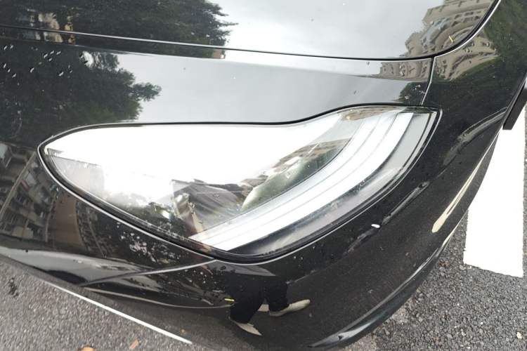 Used Tesla Model Y 2022 Revised Version Long-Range All-Wheel Drive Right Front Headlight