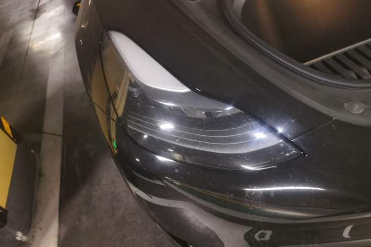 Used Tesla Model Y 2022 Rear-Wheel-Drive Version Right Front Headlight