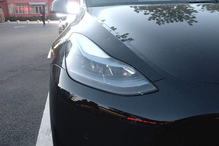 Used Tesla Model Y 2022 Revised Version Rear-Wheel Drive Right Front Headlight