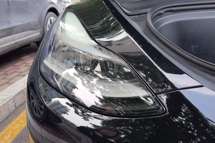 Used Tesla Model Y 2022 Rear-Wheel-Drive Version Right Front Headlight