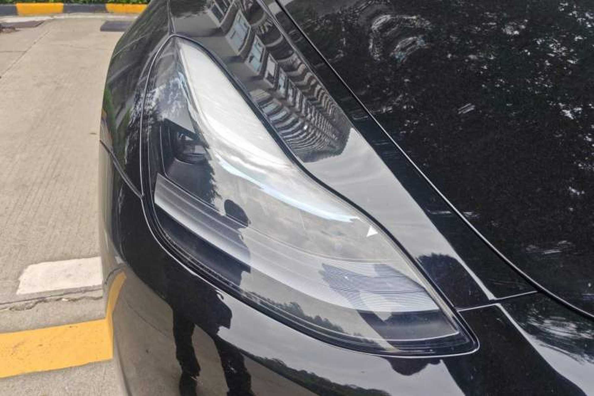 Used Tesla Model Y 2022 Performance High-Performance All-Wheel-Drive Version Right Front Headlight
