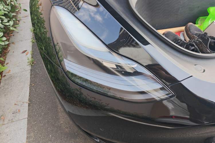 Used Tesla Model Y 2022 Revised Version Rear-Wheel Drive Right Front Headlight