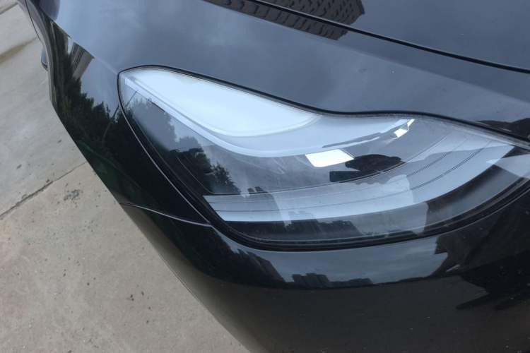 Used Tesla Model Y 2022 Rear-Wheel-Drive Version Right Front Headlight