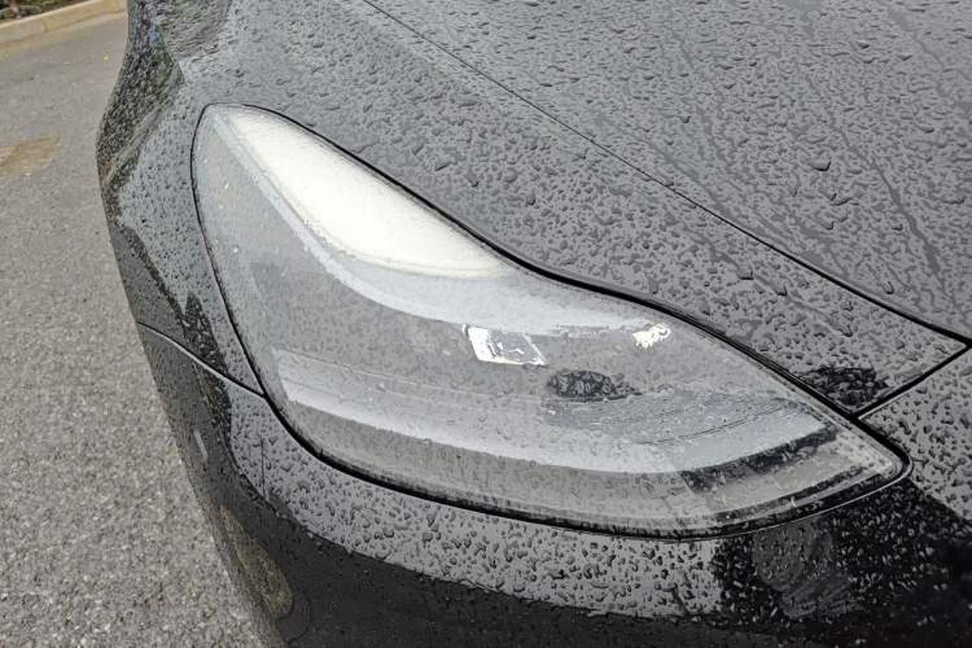 Used Tesla Model Y 2022 Long-Range All-Wheel-Drive Version Right Front Headlight