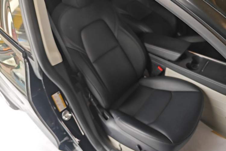 Used Tesla Model Y 2022 Revised Version Rear-Wheel Drive Right Front Seat