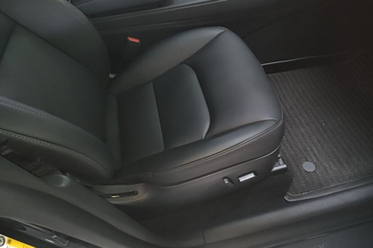 Used Tesla Model Y 2022 Revised Version Rear-Wheel Drive Right Front Seat
