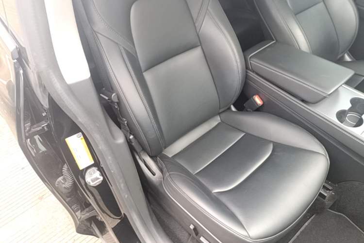Used Tesla Model Y 2022 Revised Version Rear-Wheel Drive Right Front Seat