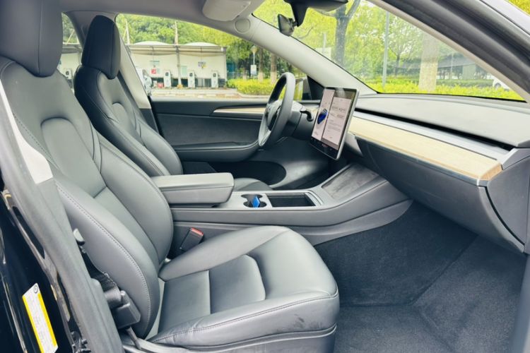 Used Tesla Model Y 2022 Revised Version Rear-Wheel Drive Right Front Seat