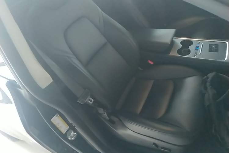 Used Tesla Model Y 2022 Revised Version Rear-Wheel Drive Right Front Seat