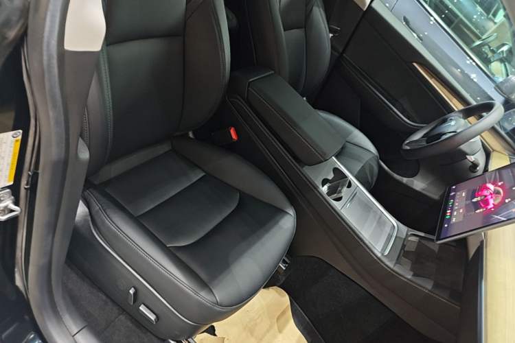 Used Tesla Model Y 2022 Revised Version Rear-Wheel Drive Right Front Seat