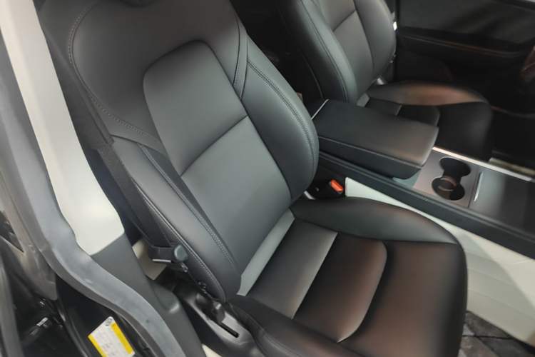 Used Tesla Model Y 2022 Revised Version Rear-Wheel Drive Right Front Seat