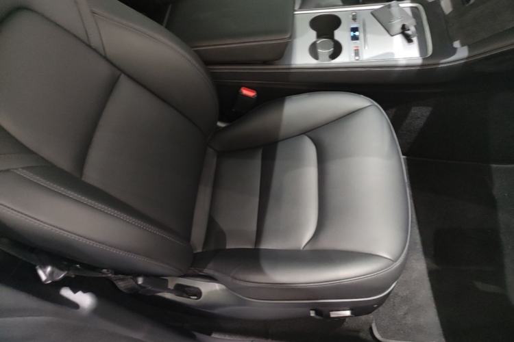 Used Tesla Model Y 2022 Revised Version Rear-Wheel Drive Right Front Seat